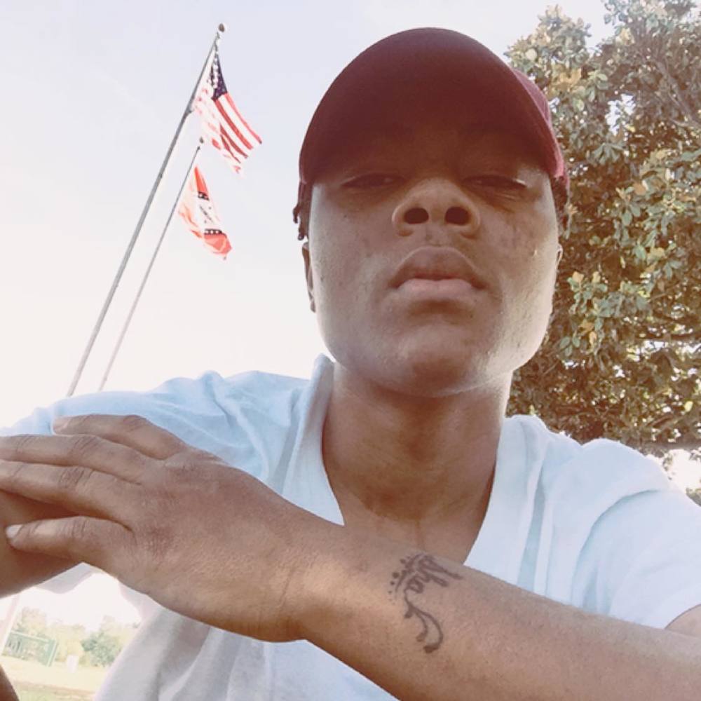 Meet your Posher, Kay kay